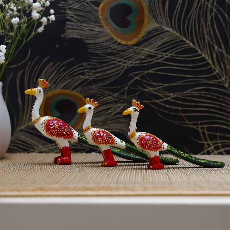 Handicraft Paper Mache Handmade Peacock Showpiece for Living Room Home Decoration & Gift Purpose