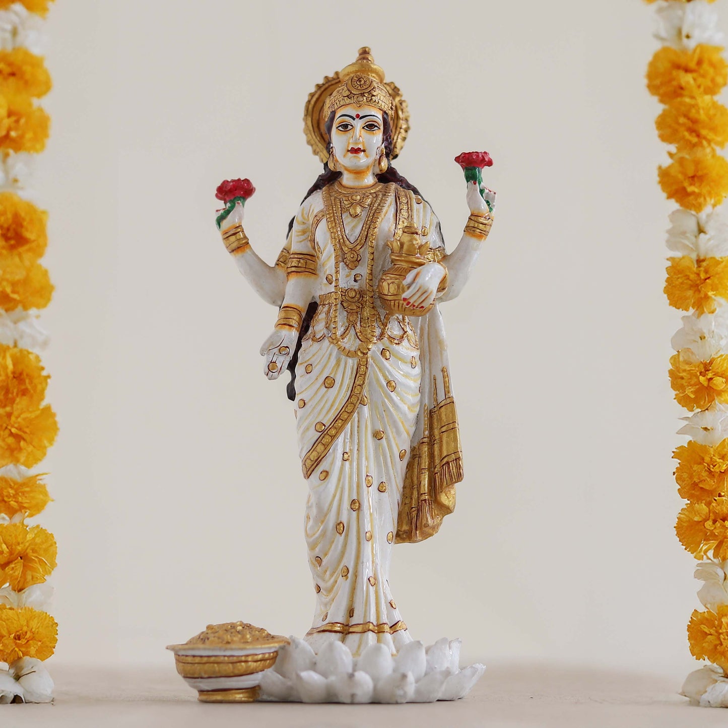 Resin Lakshmi Idol Sculpture Goddess of Wealth & Prosperity | Ideal for Home, Office & Gifting