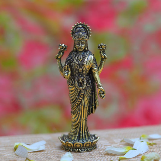 Shri Maha Lakshmi Idol in Standing Position/Maha Lakshmi Brass Idol/Dhan Lakshmi Brass Idol