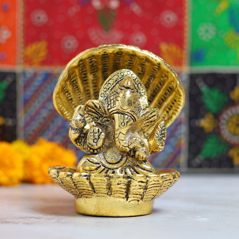 Lord Ganesh in Shell