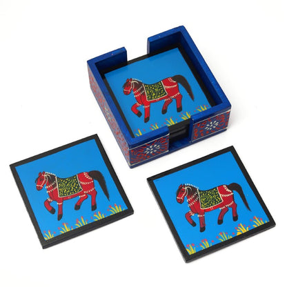 Horse printed wooden tea coaster set