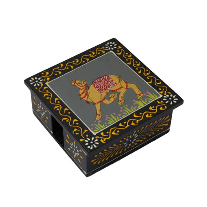 Camel printed wooden tea coaster set