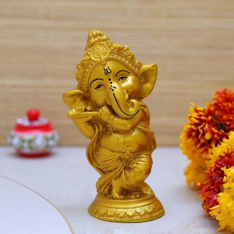 Golden Ganesha Elegance